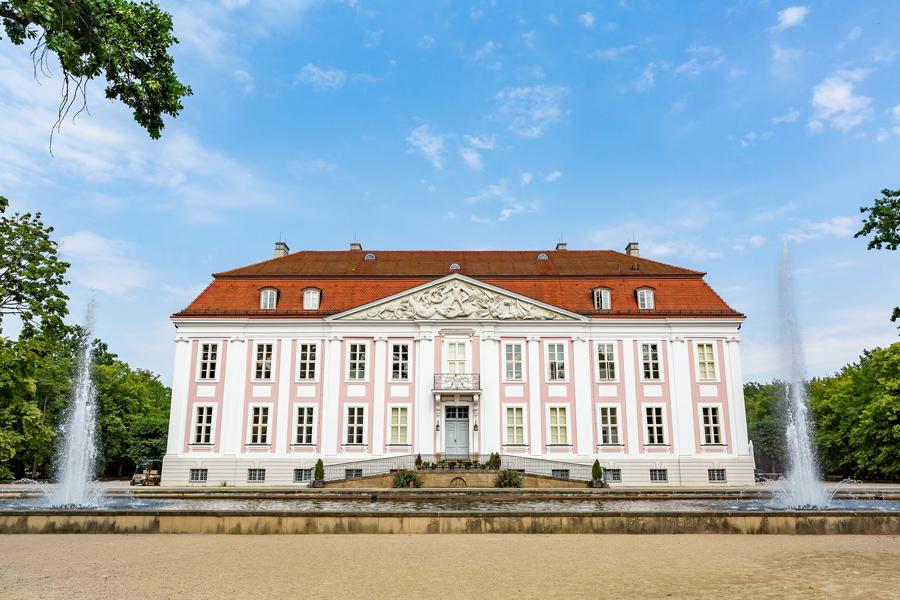Schloss Friedrichsfelde TierparkBerlin